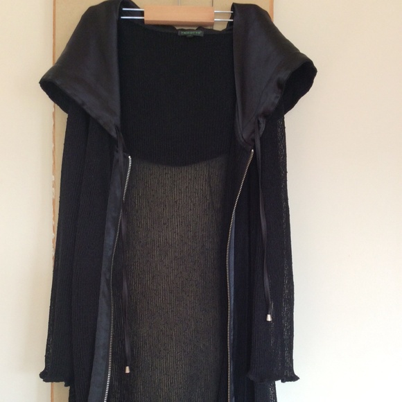 Tricotto loose knit long cardigan with hood & half zipper | Size XL * - Picture 4 of 16